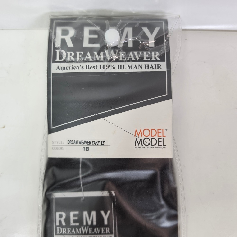 Model Model Dreamweaver Remy Yaky 100 Percent Human Hair Weave 12in 1B Off Black
